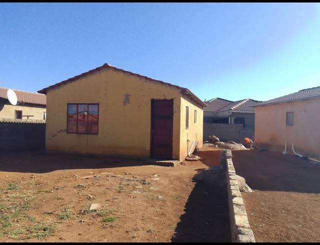 2 BEDROOM HOUSE FOR SALE IN SOSHANGUVE SOUTH